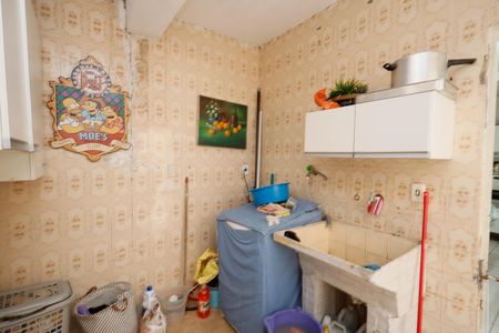 Casa à venda com 250m², 4 quartos e 2 vagasÁrea de Serviço