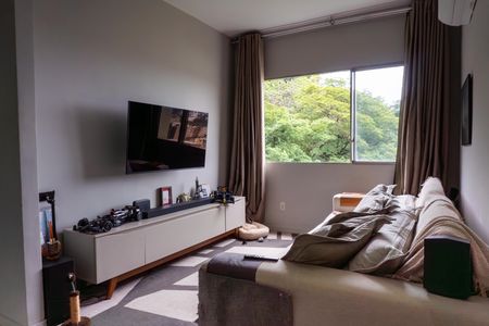 Apartamento para alugar com 64m², 2 quartos e 1 vaga