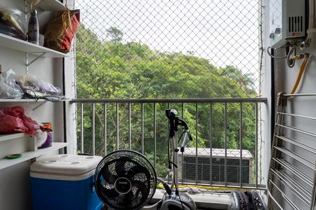 Apartamento para alugar com 64m², 2 quartos e 1 vaga