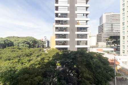 Vista do Quarto 1 de apartamento para alugar com 2 quartos, 49m² em Vila Izabel, Curitiba