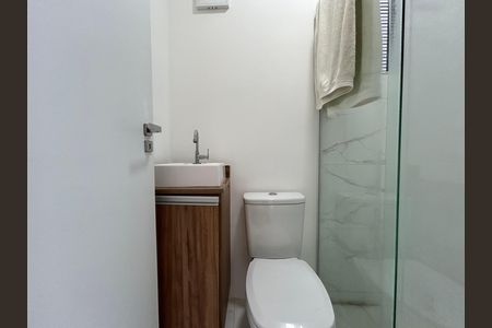 Casa para alugar com 150m², 2 quartos e 1 vaga Casa para alugar com 150m², 2 quartos e 1 vagaBanheiro suíte 1
