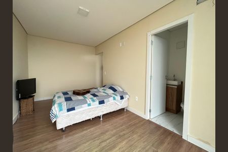 Suíte 1 de casa para alugar com 2 quartos, 150m² em Centro, Florianópolis
