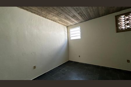 Apartamento para alugar com 38m², 1 quarto e 1 vagaSala/Quarto