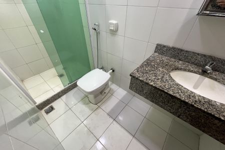 Casa de condomínio para alugar com 80m², 2 quartos e sem vagaBanheiro