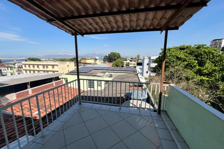 Casa de condomínio para alugar com 80m², 2 quartos e sem vagaVaranda