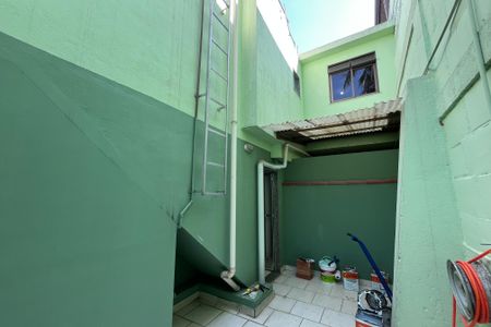 Casa de condomínio para alugar com 80m², 2 quartos e sem vagaFundos