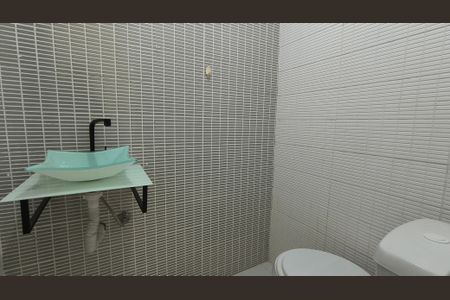 Apartamento à venda com 181m², 3 quartos e 2 vagas Apartamento à venda com 181m², 3 quartos e 2 vagasLavabo