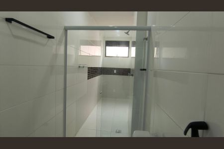Apartamento à venda com 181m², 3 quartos e 2 vagas Apartamento à venda com 181m², 3 quartos e 2 vagasBanheiro da Suíte