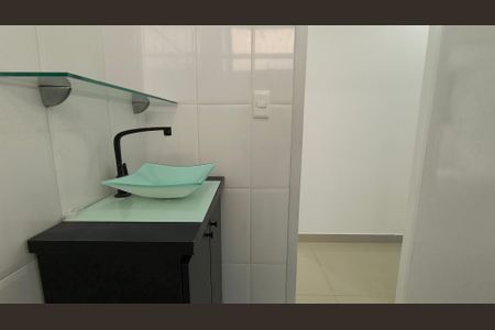 Apartamento à venda com 181m², 3 quartos e 2 vagas Apartamento à venda com 181m², 3 quartos e 2 vagasBanheiro Social