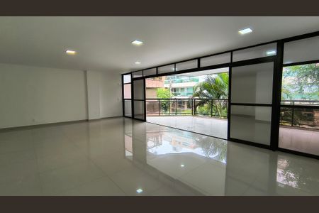 Apartamento à venda com 181m², 3 quartos e 2 vagas Apartamento à venda com 181m², 3 quartos e 2 vagasSala