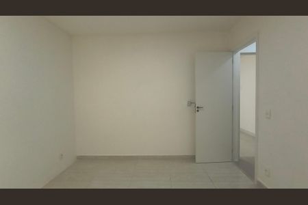 Apartamento à venda com 181m², 3 quartos e 2 vagas Apartamento à venda com 181m², 3 quartos e 2 vagasQuarto 1