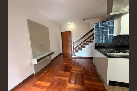 Sala de apartamento para alugar com 2 quartos, 65m² em Lourdes, Belo Horizonte