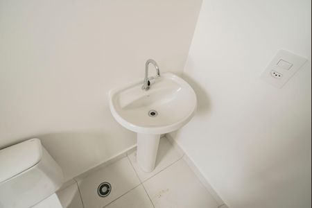 Apartamento para alugar com 42m², 1 quarto e sem vaga Apartamento para alugar com 42m², 1 quarto e sem vagaBanheiro da Suíte