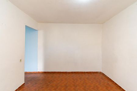 Sala/Quarto de casa para alugar com 1 quarto, 51m² em Parque dos Bancarios, São Paulo