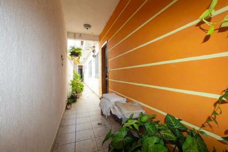 Corredor Externo de casa à venda com 3 quartos, 126m² em Jardim Aricanduva, São Paulo