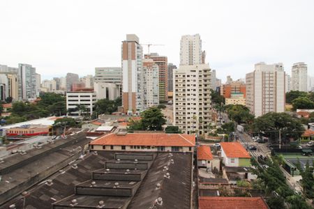 Apartamento à venda com 27m², 1 quarto e sem vaga Apartamento à venda com 27m², 1 quarto e sem vagaVista