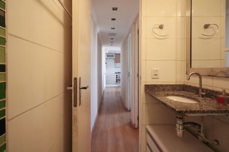 Apartamento à venda com 41m², 2 quartos e sem vagaBanheiro