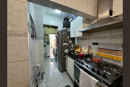 Casa de condomínio à venda com 71m², 2 quartos e 1 vaga Casa de condomínio à venda com 71m², 2 quartos e 1 vagaCozinha