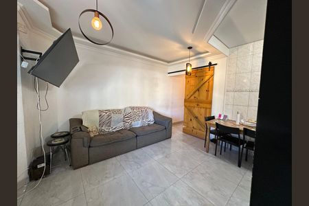 Sala de casa de condomínio à venda com 2 quartos, 71m² em Chácaras Marco, Barueri