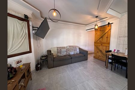 Casa de condomínio à venda com 71m², 2 quartos e 1 vaga Casa de condomínio à venda com 71m², 2 quartos e 1 vagaSala
