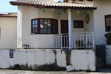 Fachada de casa de condomínio à venda com 2 quartos, 71m² em Chácaras Marco, Barueri
