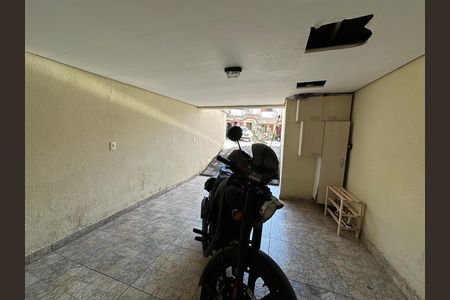 Casa de condomínio à venda com 71m², 2 quartos e 1 vaga Casa de condomínio à venda com 71m², 2 quartos e 1 vagaGaragem