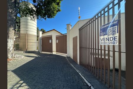 Casa de condomínio à venda com 71m², 2 quartos e 1 vaga Casa de condomínio à venda com 71m², 2 quartos e 1 vagaFachada