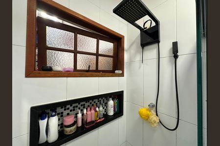 Casa de condomínio à venda com 71m², 2 quartos e 1 vaga Casa de condomínio à venda com 71m², 2 quartos e 1 vagaBanheiro da Suíte