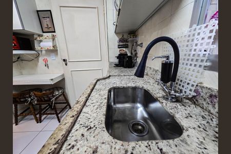 Apartamento para alugar com 86m², 2 quartos e sem vagaCozinha