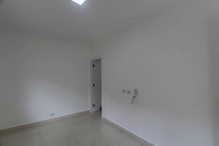 Casa para alugar com 3 quartos, 140m² em Jardim Record, São Paulo