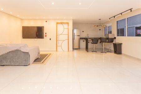 Apartamento para alugar com 44m², 2 quartos e sem vagaÁrea comum - Salão de festas