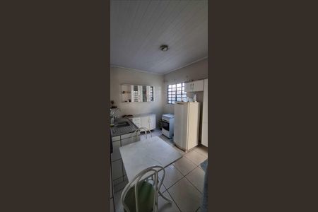Casa para alugar com 2 quartos, 60m² em Vila Sao Paulo, Contagem