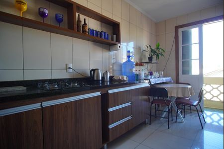 Apartamento à venda com 97m², 3 quartos e sem vagaCozinha