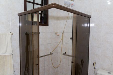 Casa para alugar com 900m², 6 quartos e 5 vagasBanheiro 4