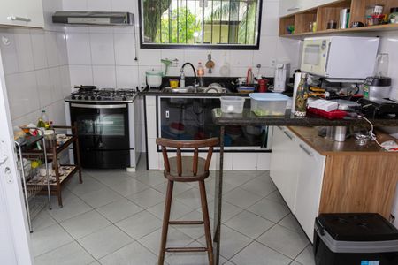 Casa para alugar com 900m², 6 quartos e 5 vagasCozinha