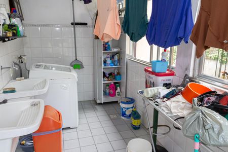 Casa para alugar com 900m², 6 quartos e 5 vagasÁrea de Serviço 1