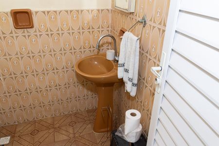 Casa para alugar com 900m², 6 quartos e 5 vagasBanheiro 3