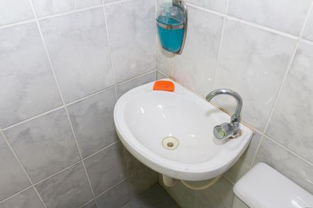 Casa para alugar com 900m², 6 quartos e 5 vagasBanheiro 2