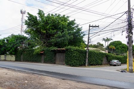 Casa para alugar com 900m², 6 quartos e 5 vagasFachada