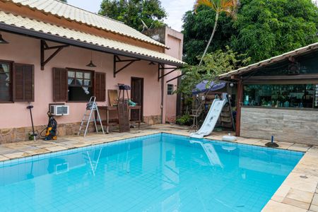 Casa para alugar com 900m², 6 quartos e 5 vagasPiscina