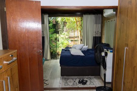 Casa para alugar com 900m², 6 quartos e 5 vagasQuarto 2 - Suíte