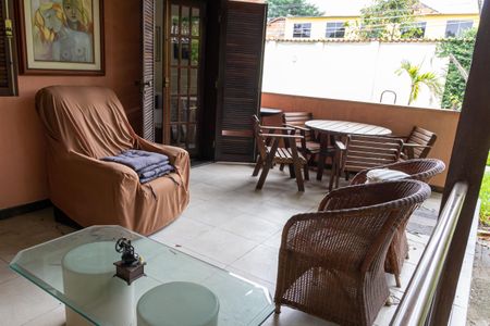 Casa para alugar com 900m², 6 quartos e 5 vagasVaranda
