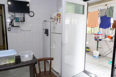 Casa para alugar com 900m², 6 quartos e 5 vagasCozinha