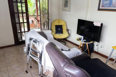 Casa para alugar com 900m², 6 quartos e 5 vagasSala