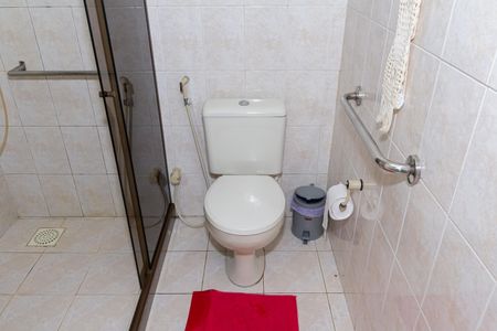 Casa para alugar com 900m², 6 quartos e 5 vagasBanheiro 4