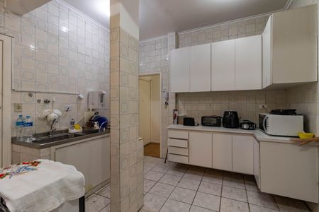 Apartamento à venda com 140m², 4 quartos e sem vaga Apartamento à venda com 140m², 4 quartos e sem vagaCozinha