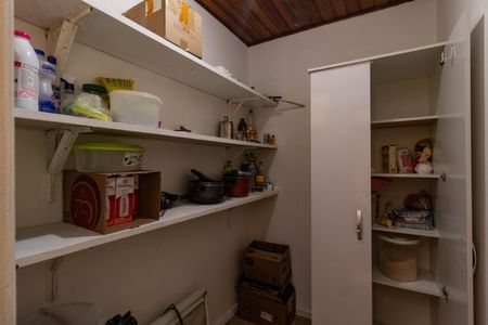 Apartamento à venda com 140m², 4 quartos e sem vaga Apartamento à venda com 140m², 4 quartos e sem vagaDespensa