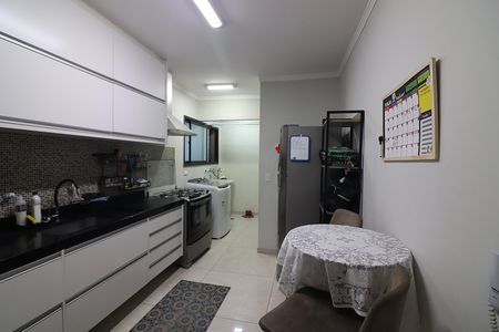 Apartamento à venda com 106m², 3 quartos e 2 vagasCozinha e Área de Serviço