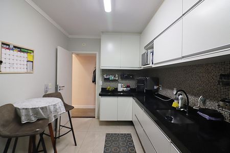 Apartamento à venda com 106m², 3 quartos e 2 vagasCozinha e Área de Serviço