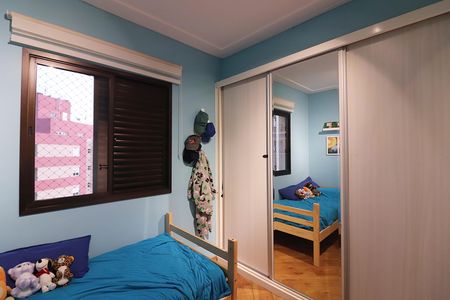 Apartamento à venda com 106m², 3 quartos e 2 vagasQuarto 2 - Suíte